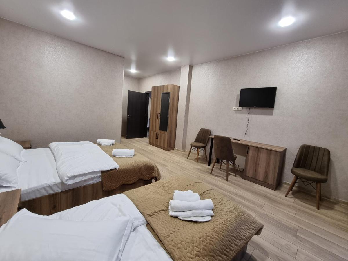 Hotel Sweet Night Kazbegi Ngoại thất bức ảnh