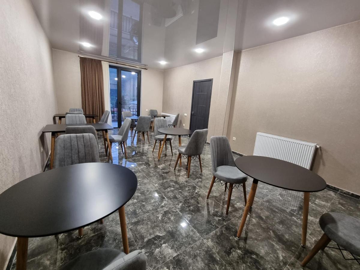Hotel Sweet Night Kazbegi Ngoại thất bức ảnh
