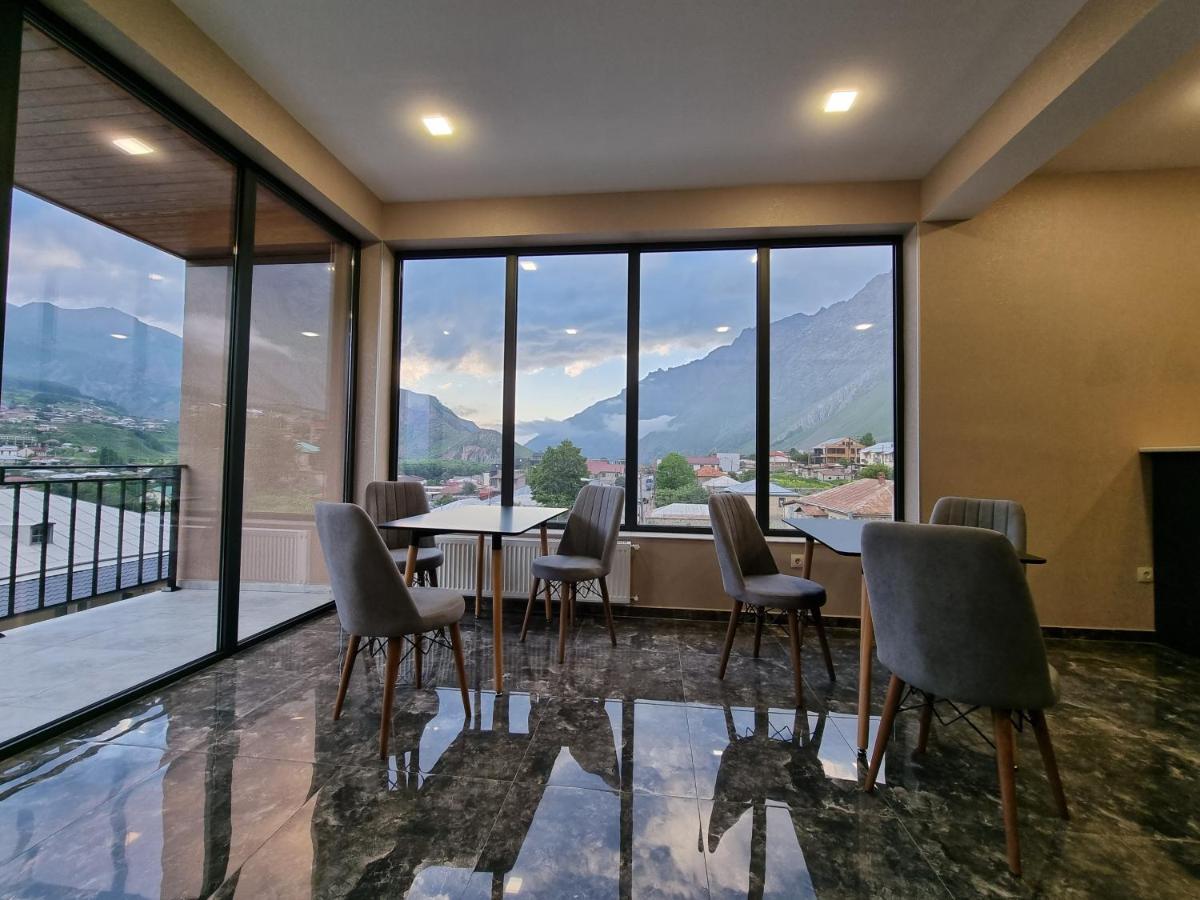 Hotel Sweet Night Kazbegi Ngoại thất bức ảnh