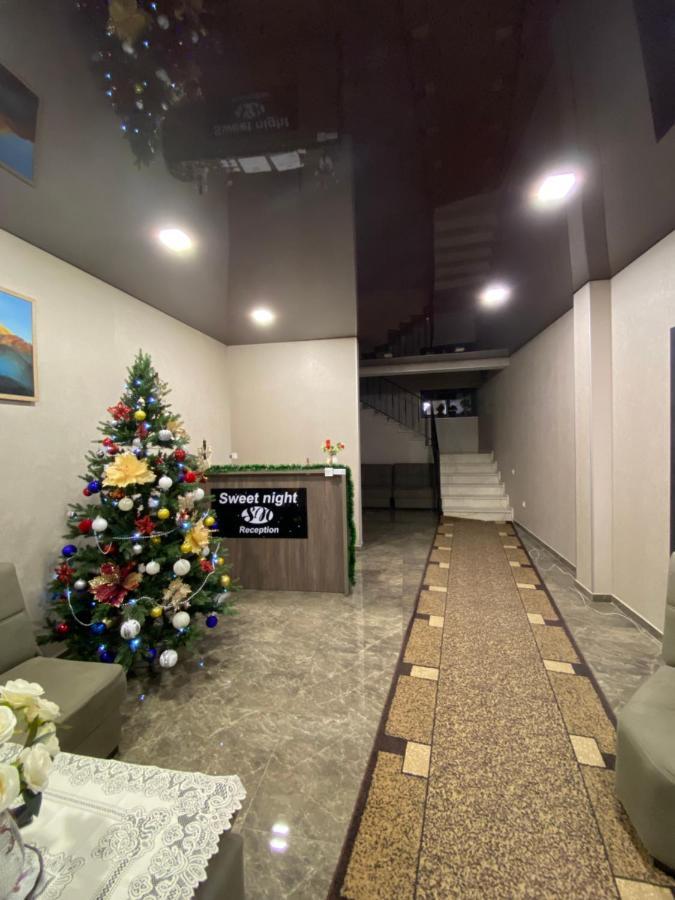 Hotel Sweet Night Kazbegi Ngoại thất bức ảnh