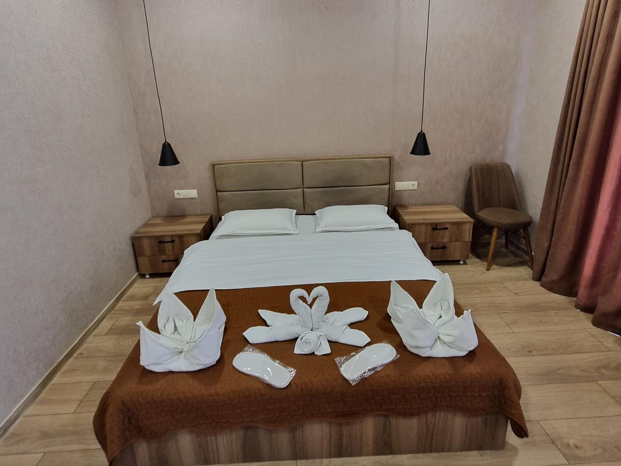 Hotel Sweet Night Kazbegi Ngoại thất bức ảnh